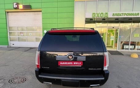 Cadillac Escalade III, 2012 год, 3 000 000 рублей, 3 фотография