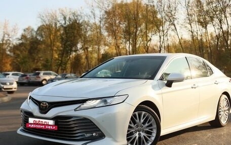 Toyota Camry, 2020 год, 3 690 000 рублей, 3 фотография