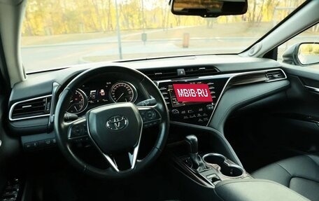 Toyota Camry, 2020 год, 3 690 000 рублей, 12 фотография