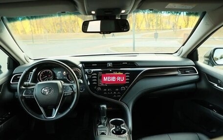 Toyota Camry, 2020 год, 3 690 000 рублей, 13 фотография