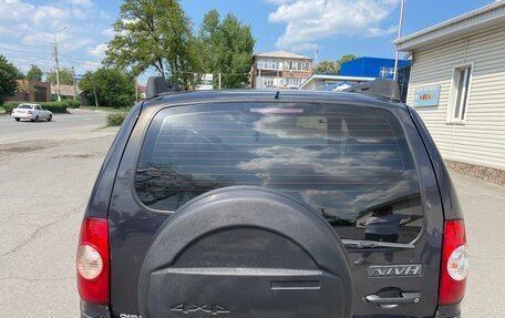 Chevrolet Niva I рестайлинг, 2009 год, 450 000 рублей, 8 фотография