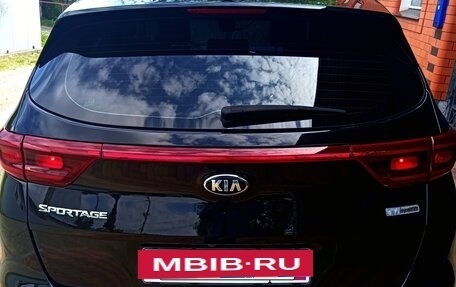 KIA Sportage IV рестайлинг, 2019 год, 2 400 000 рублей, 4 фотография