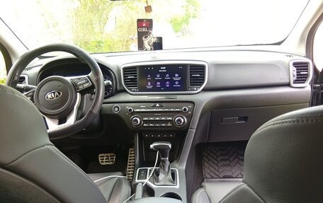 KIA Sportage IV рестайлинг, 2019 год, 2 400 000 рублей, 12 фотография