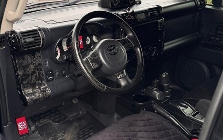 Toyota FJ Cruiser, 2009 год, 3 200 000 рублей, 1 фотография