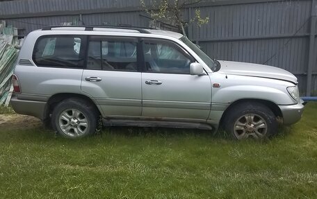 Toyota Land Cruiser 100 рестайлинг 2, 2007 год, 1 000 000 рублей, 1 фотография