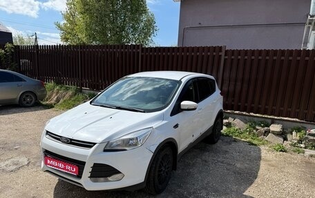 Ford Kuga III, 2015 год, 1 050 000 рублей, 1 фотография