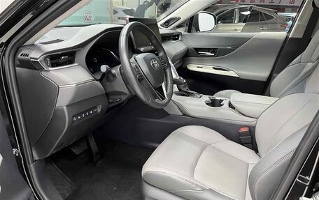 Toyota Venza, 2022 год, 3 387 000 рублей, 5 фотография