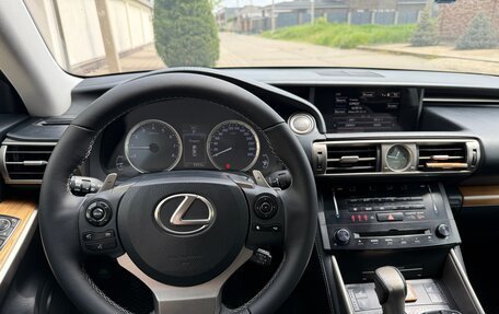 Lexus IS III, 2013 год, 2 065 000 рублей, 18 фотография