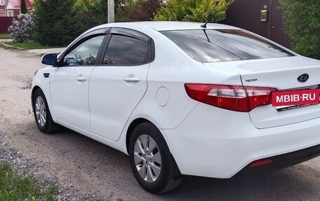 KIA Rio III рестайлинг, 2012 год, 970 000 рублей, 2 фотография