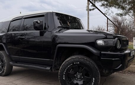 Toyota FJ Cruiser, 2009 год, 3 200 000 рублей, 7 фотография