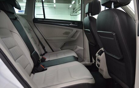 Volkswagen Tiguan II, 2019 год, 2 380 000 рублей, 21 фотография