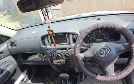 Toyota Succeed I рестайлинг, 2007 год, 750 000 рублей, 12 фотография