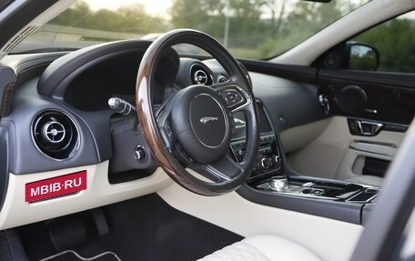 Jaguar XJ IV (X351), 2017 год, 3 500 000 рублей, 4 фотография