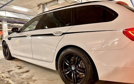 BMW 5 серия, 2015 год, 2 950 000 рублей, 2 фотография