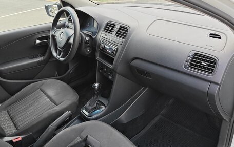 Volkswagen Polo VI (EU Market), 2018 год, 740 000 рублей, 12 фотография