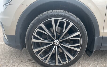 Volkswagen Tiguan II, 2017 год, 2 640 000 рублей, 7 фотография