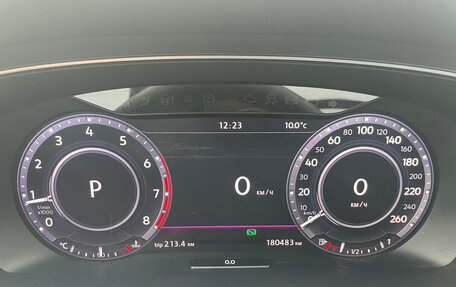 Volkswagen Tiguan II, 2017 год, 2 640 000 рублей, 13 фотография