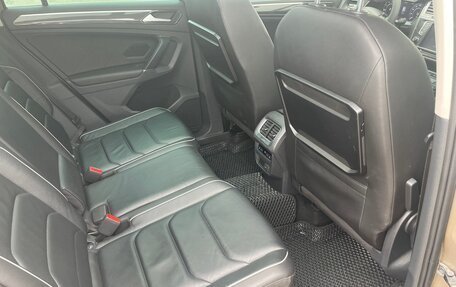 Volkswagen Tiguan II, 2017 год, 2 640 000 рублей, 24 фотография