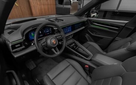 Porsche Macan, 2024 год, 17 500 000 рублей, 16 фотография