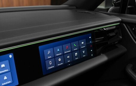 Porsche Macan, 2024 год, 17 500 000 рублей, 28 фотография