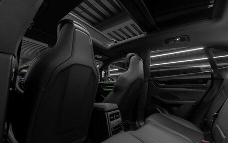 Porsche Macan, 2024 год, 17 500 000 рублей, 33 фотография