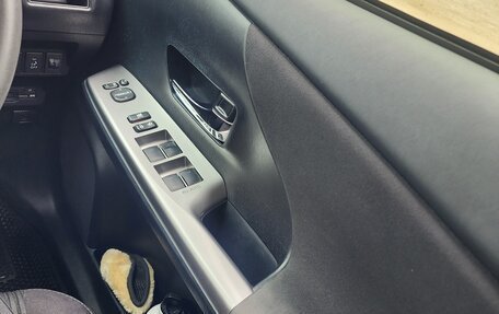 Toyota Prius Alpha I (ZVW40/41), 2015 год, 1 670 000 рублей, 9 фотография