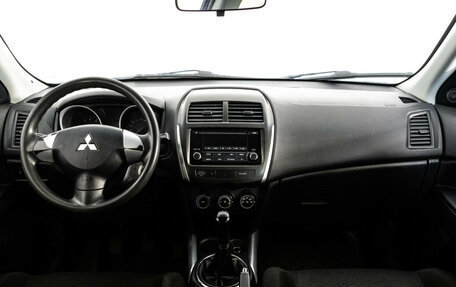 Mitsubishi ASX I рестайлинг, 2011 год, 769 000 рублей, 10 фотография