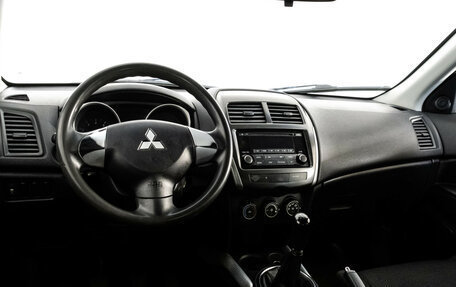 Mitsubishi ASX I рестайлинг, 2011 год, 769 000 рублей, 11 фотография