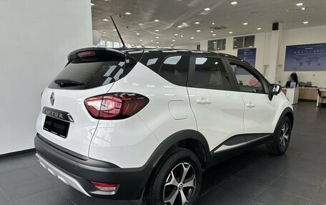 Renault Kaptur I рестайлинг, 2020 год, 1 660 000 рублей, 4 фотография