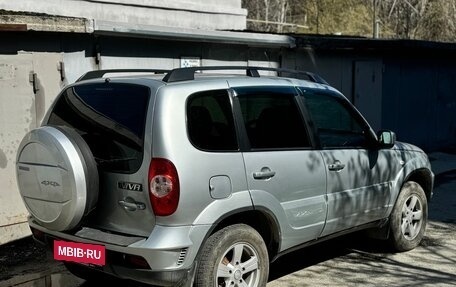 Chevrolet Niva I рестайлинг, 2013 год, 700 000 рублей, 3 фотография