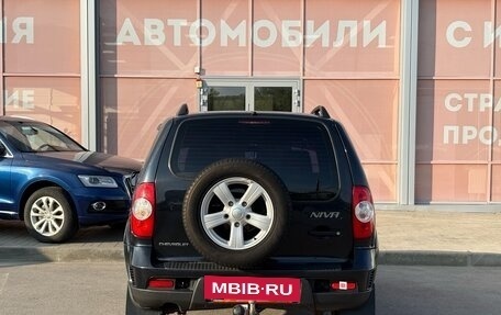 Chevrolet Niva I рестайлинг, 2015 год, 775 000 рублей, 6 фотография