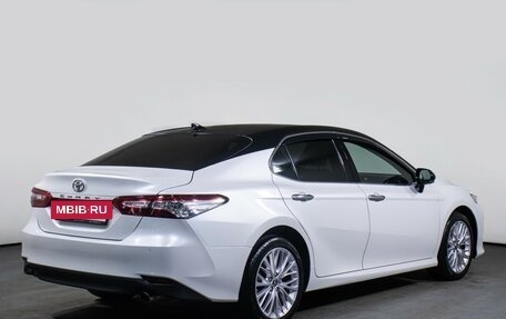 Toyota Camry, 2020 год, 2 890 000 рублей, 5 фотография