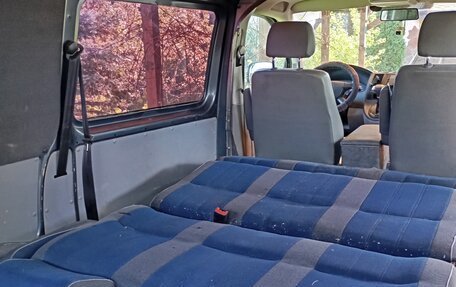 Volkswagen Transporter T5 рестайлинг, 2008 год, 920 000 рублей, 19 фотография