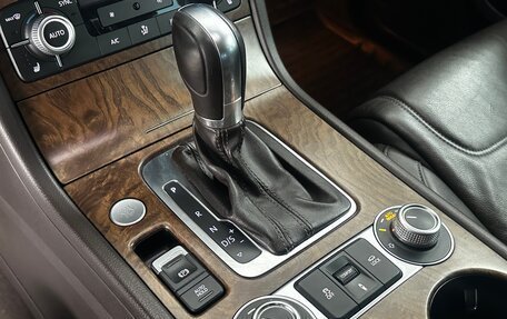 Volkswagen Touareg III, 2015 год, 3 500 000 рублей, 10 фотография
