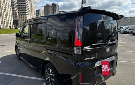 Honda Stepwgn IV, 2019 год, 2 550 000 рублей, 4 фотография