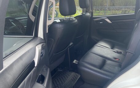 Mitsubishi Pajero Sport III рестайлинг, 2018 год, 2 200 000 рублей, 15 фотография