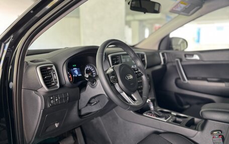 KIA Sportage IV рестайлинг, 2021 год, 2 720 000 рублей, 14 фотография