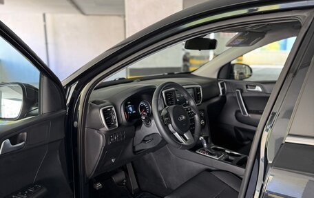 KIA Sportage IV рестайлинг, 2021 год, 2 720 000 рублей, 21 фотография