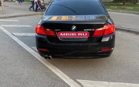 BMW 5 серия, 2015 год, 2 100 000 рублей, 6 фотография