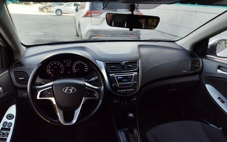 Hyundai Solaris II рестайлинг, 2015 год, 749 000 рублей, 13 фотография