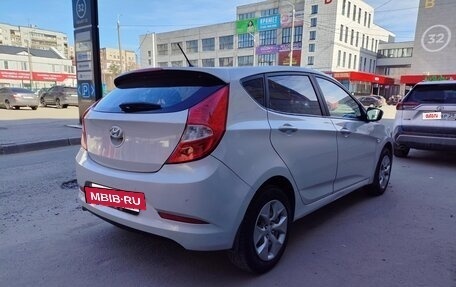 Hyundai Solaris II рестайлинг, 2015 год, 749 000 рублей, 9 фотография