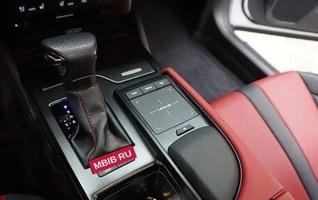 Lexus ES VII, 2022 год, 4 700 000 рублей, 7 фотография