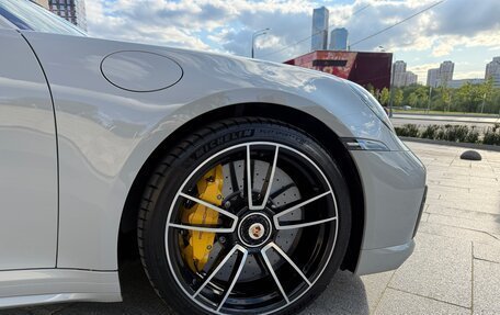 Porsche 911, 2020 год, 28 000 000 рублей, 9 фотография