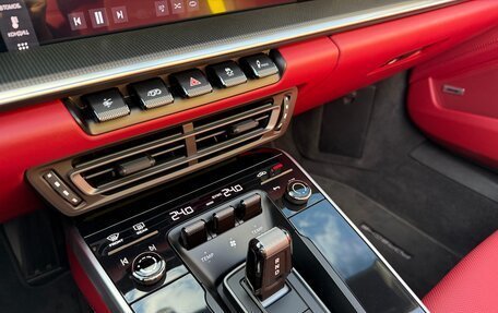 Porsche 911, 2020 год, 28 000 000 рублей, 12 фотография
