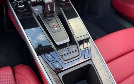 Porsche 911, 2020 год, 28 000 000 рублей, 14 фотография