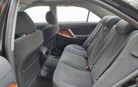 Toyota Camry, 2011 год, 1 650 000 рублей, 7 фотография