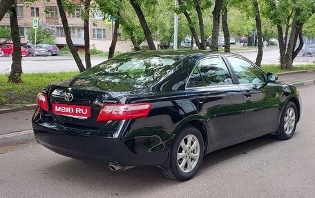Toyota Camry, 2011 год, 1 650 000 рублей, 6 фотография