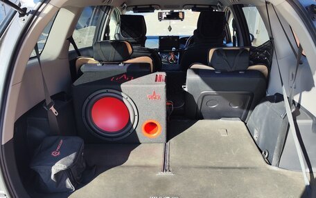 Toyota Wish II, 2013 год, 1 420 000 рублей, 5 фотография