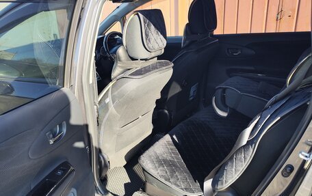 Toyota Wish II, 2013 год, 1 420 000 рублей, 8 фотография