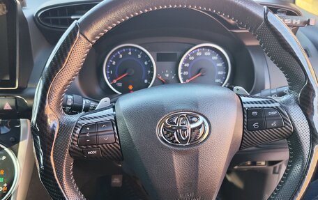 Toyota Wish II, 2013 год, 1 420 000 рублей, 12 фотография